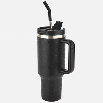 Vaso Amsterdam | Mercedes-Benz Boutique